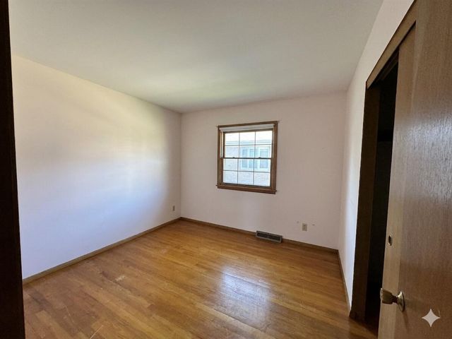 3770 93rd STREET, Milwaukee, WI 53228