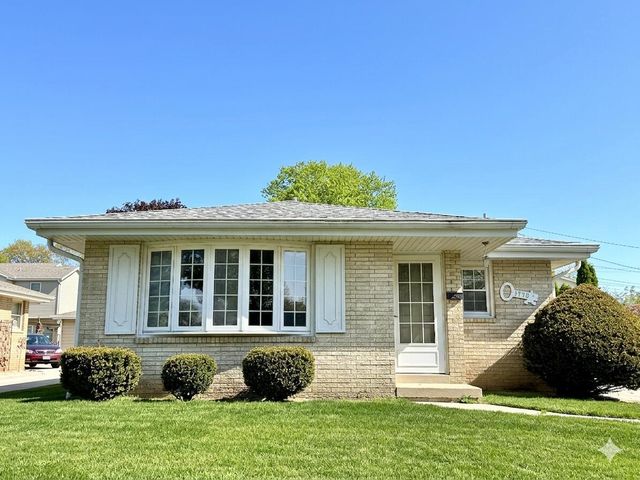 3770 93rd STREET, Milwaukee, WI 53228