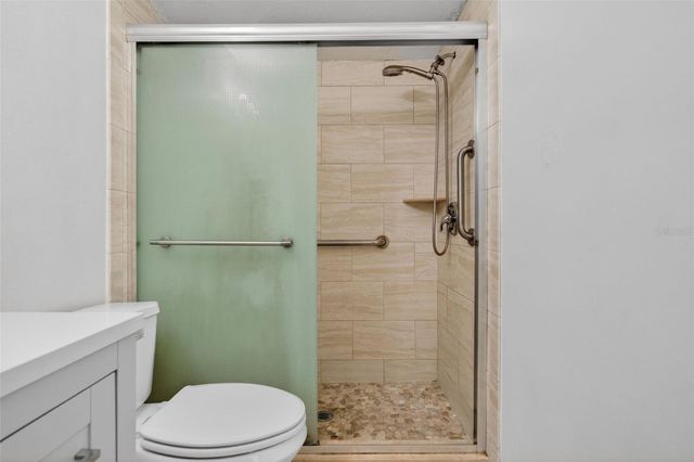 5800 HOLLYWOOD BOULEVARD 112, Sarasota, FL 34231