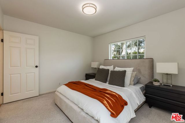 5044 Varna Avenue, Sherman Oaks, CA 91423