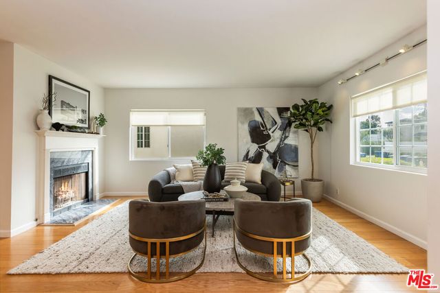 5044 Varna Avenue, Sherman Oaks, CA 91423