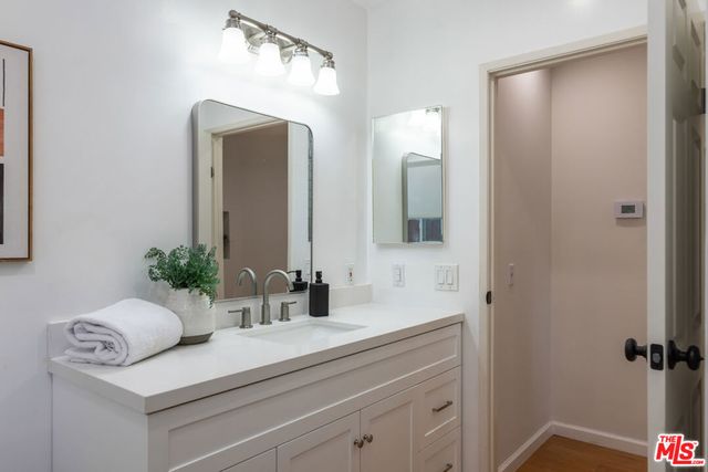 5044 Varna Avenue, Sherman Oaks, CA 91423