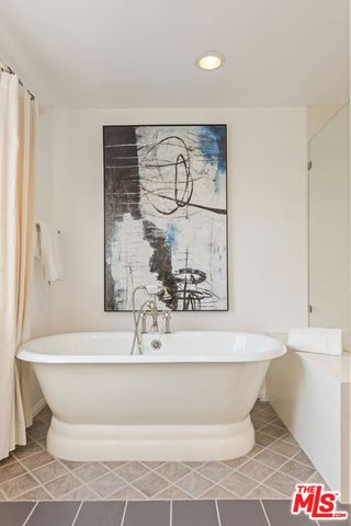 5044 Varna Avenue, Sherman Oaks, CA 91423