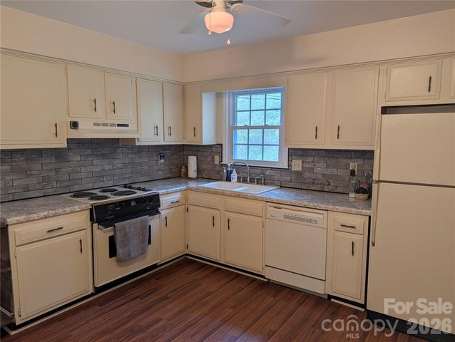 13547 Idlefield Lane, Matthews, NC 28105