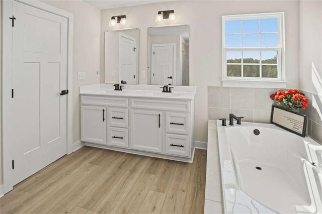 305 Meuse Lane, Locust Grove, GA 30248