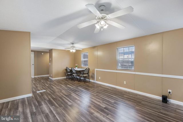 50 DUMFRIES DR, Dumfries, VA 22026