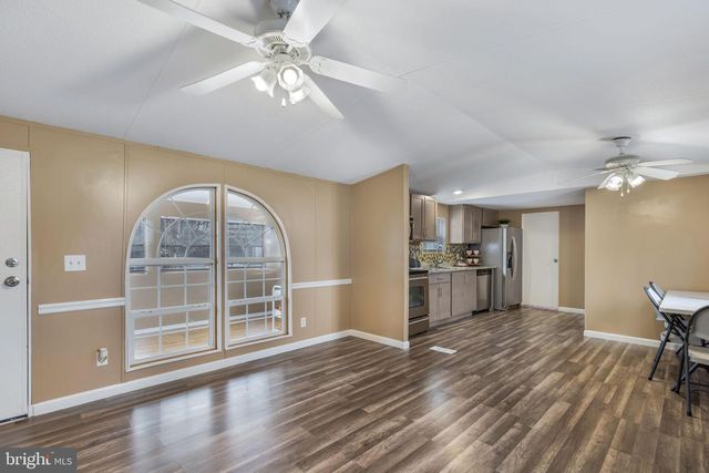 50 DUMFRIES DR, Dumfries, VA 22026