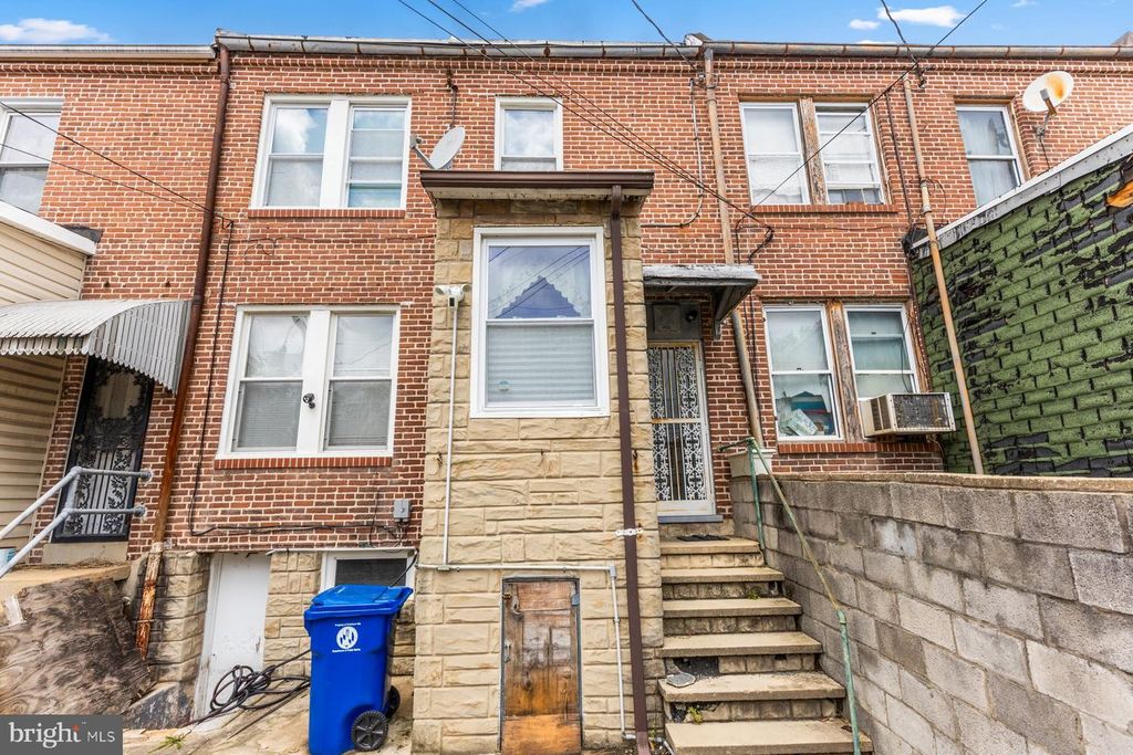 Image 17 of property listing at 1615 E 31ST ST, Baltimore, MD 21218