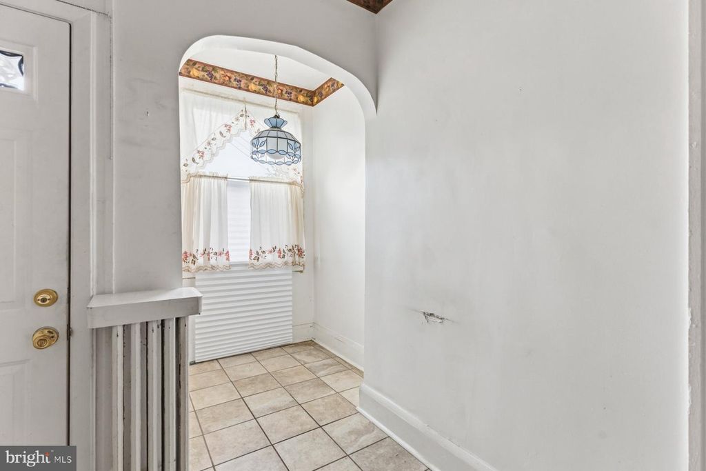 Image 7 of property listing at 1615 E 31ST ST, Baltimore, MD 21218