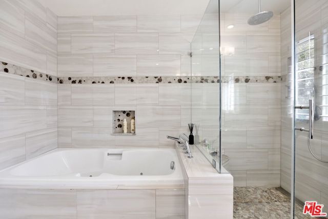 5020 Tilden Avenue A, Sherman Oaks, CA 91423