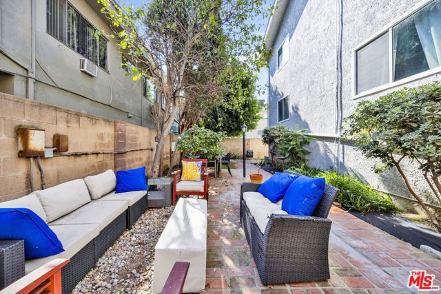 5020 Tilden Avenue A, Sherman Oaks, CA 91423