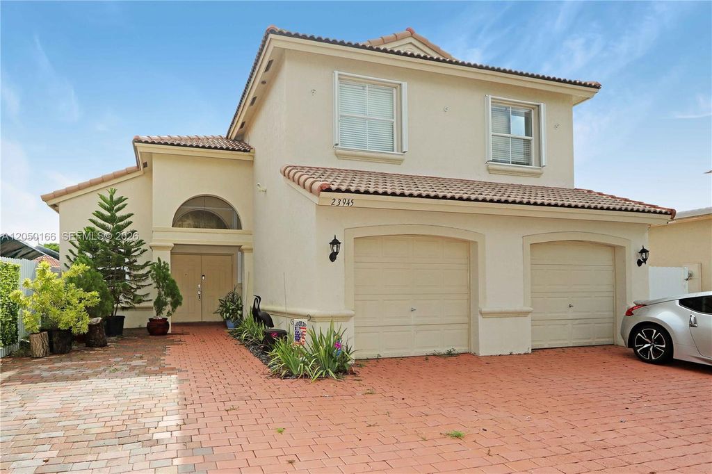23945 SW 108th Place, Homestead, FL 33032
