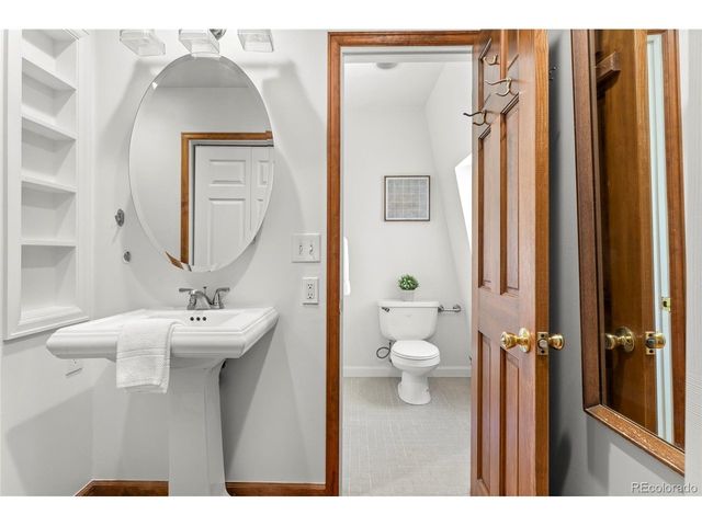 458 S Downing St, Denver, CO 80209