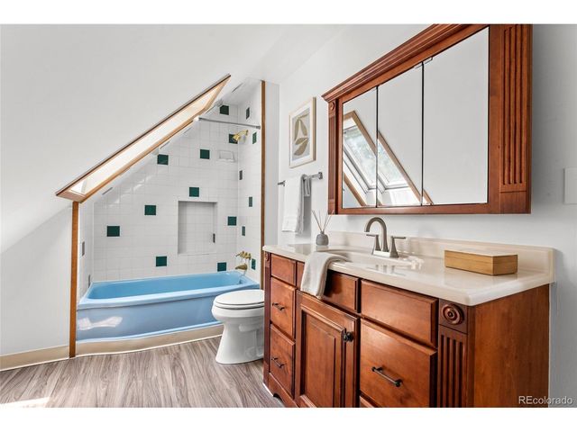 458 S Downing St, Denver, CO 80209