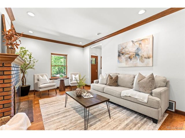 458 S Downing St, Denver, CO 80209