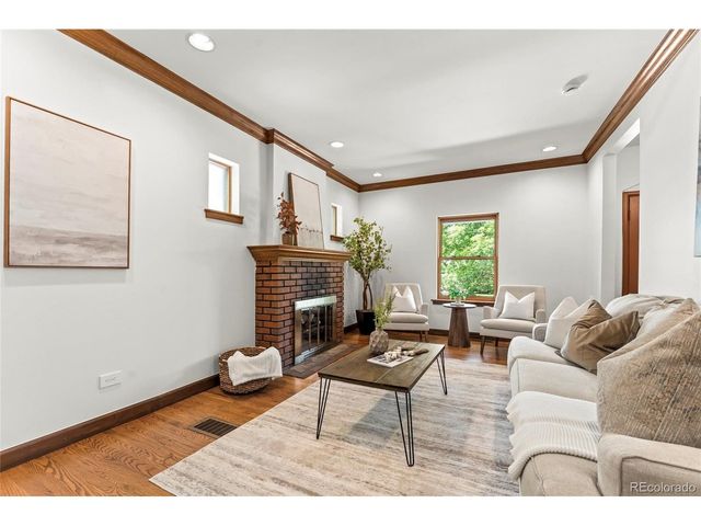 458 S Downing St, Denver, CO 80209