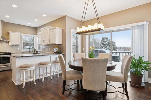 2009 Red Oak Lane, Lino Lakes, MN 55038