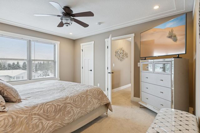 2009 Red Oak Lane, Lino Lakes, MN 55038