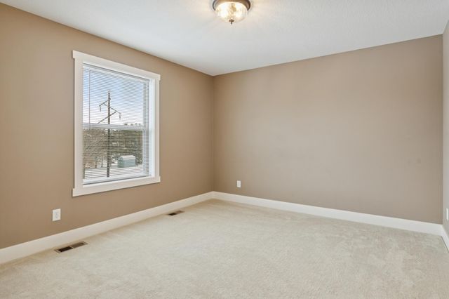 2009 Red Oak Lane, Lino Lakes, MN 55038