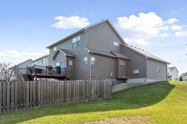 2009 Red Oak Lane, Lino Lakes, MN 55038