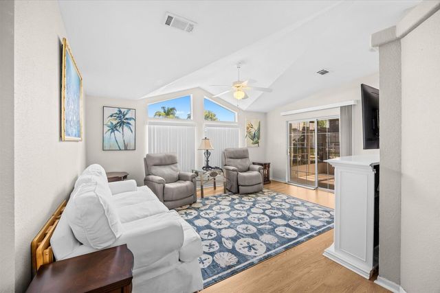 2820 Hook Court, Port St. Lucie, FL 34952