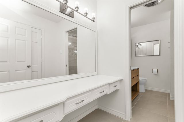 101 Hollyhill Lane, Denton, TX 76205