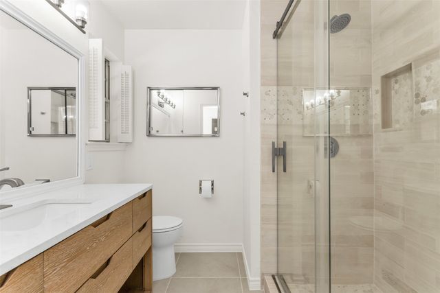 101 Hollyhill Lane, Denton, TX 76205