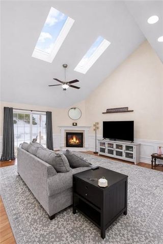 5012 Dana Drive, Jefferson Hills, PA 15025