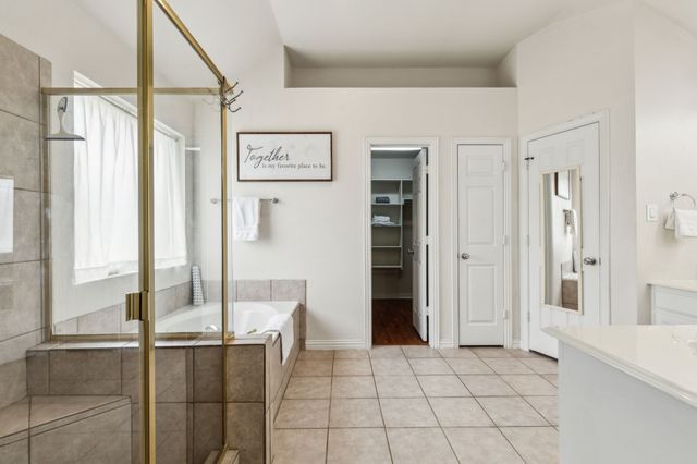 301 Cedar Circle, Shady Shores, TX 76208