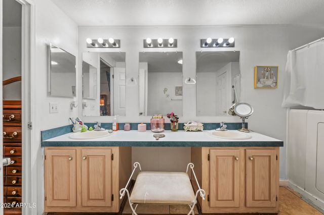 2018 S UTAH Drive, Casa Grande, AZ 85194