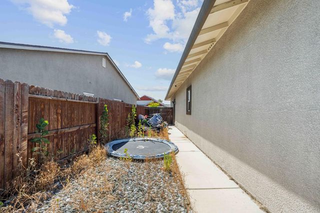 2662 Taft Ave, Manteca, CA 95337