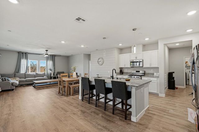 2662 Taft Ave, Manteca, CA 95337