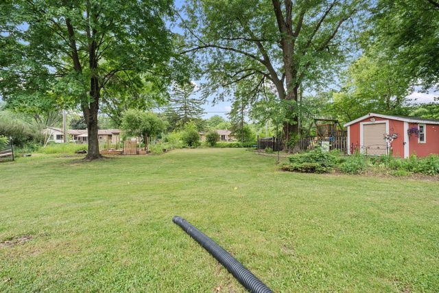 N76W14321 Lari Lou DRIVE, Menomonee Falls, WI 53051