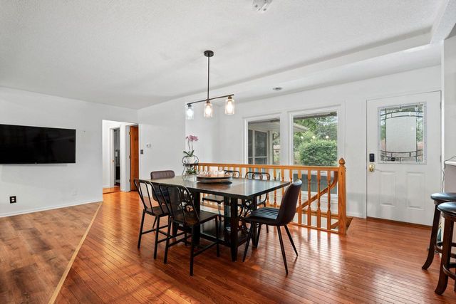 N76W14321 Lari Lou DRIVE, Menomonee Falls, WI 53051