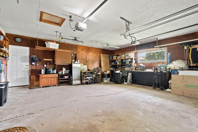 N76W14321 Lari Lou DRIVE, Menomonee Falls, WI 53051