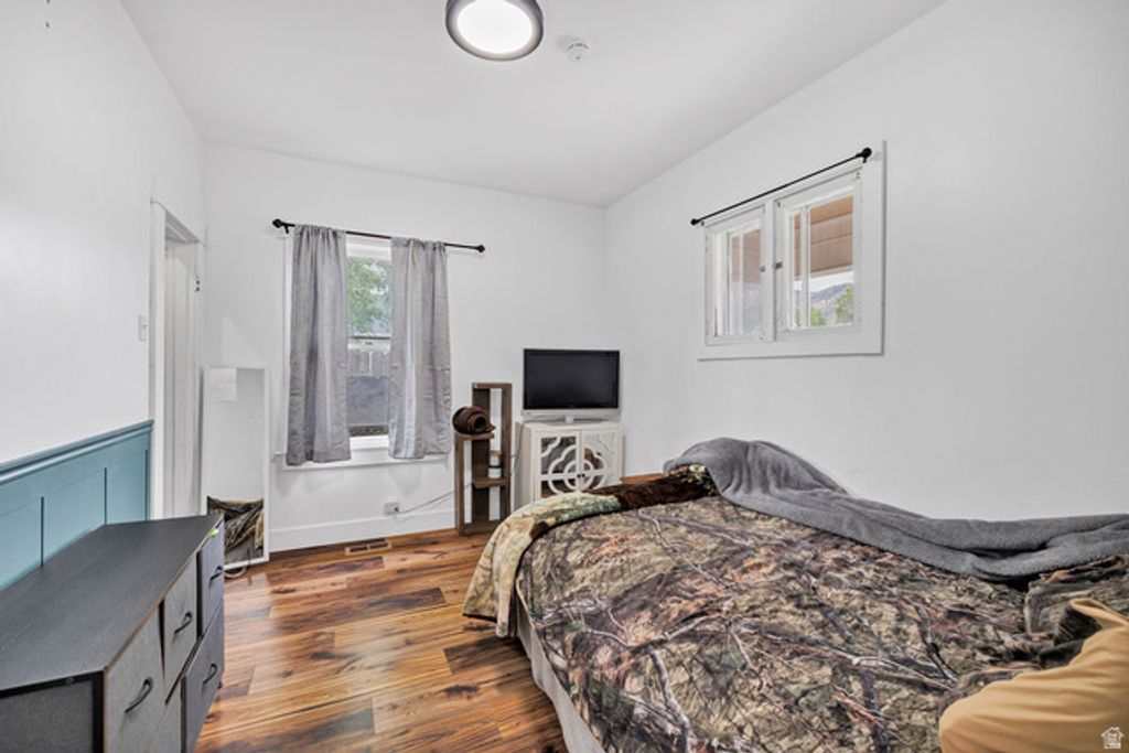 Image 13 of property listing at 2021 S GRAMERCY AVE, Ogden, UT 84401