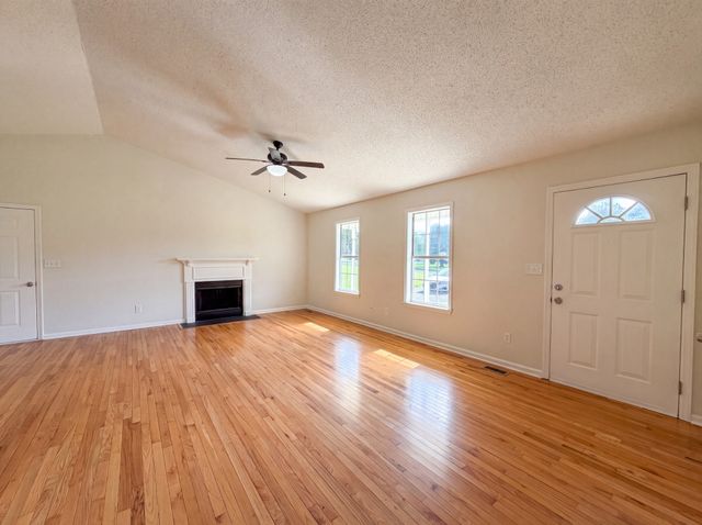1112 Claire Dr, Spring Hill, TN 37174
