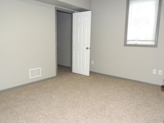 1906 Hawk Trail, Buffalo, MN 55313