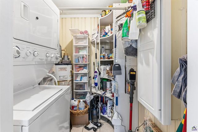 614 Hillcrest Avenue, Perry, GA 31069