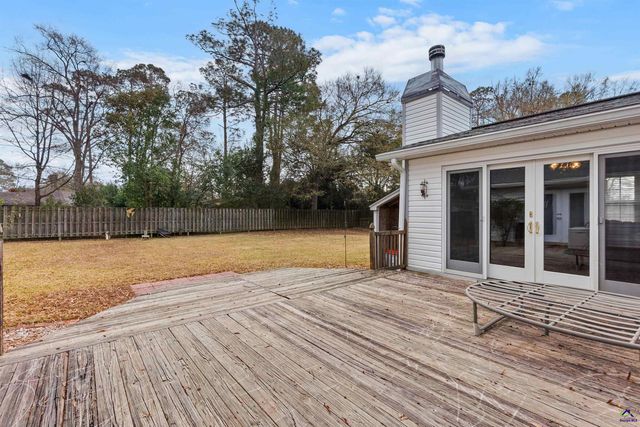 614 Hillcrest Avenue, Perry, GA 31069