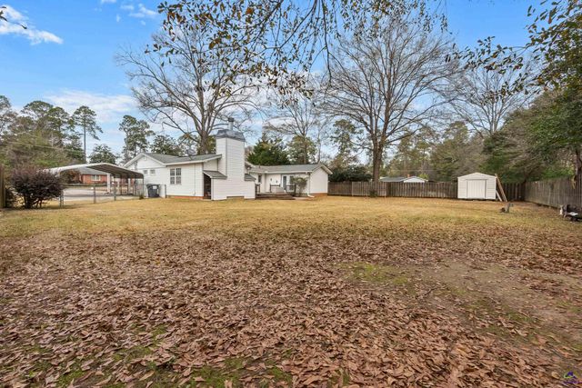 614 Hillcrest Avenue, Perry, GA 31069
