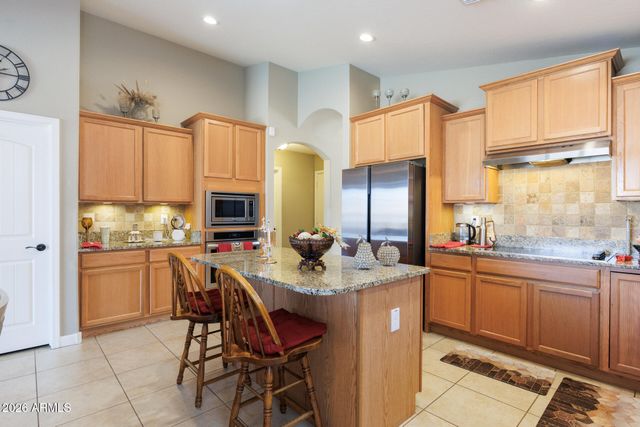 786 W JAHNS Drive, Casa Grande, AZ 85122