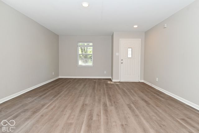 1909 Southernwood Lane, Indianapolis, IN 46231