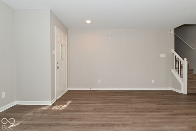 1909 Southernwood Lane, Indianapolis, IN 46231
