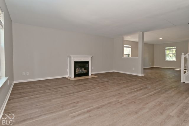 1909 Southernwood Lane, Indianapolis, IN 46231