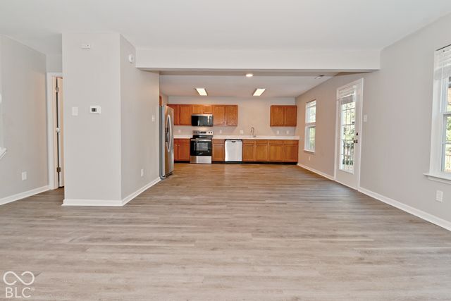 1909 Southernwood Lane, Indianapolis, IN 46231