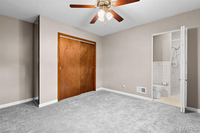 12 Saint James Avenue, Swansea, IL 62226