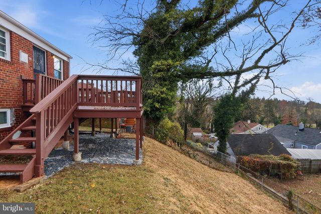 1917 NOVA AVE, Capitol Heights, MD 20731