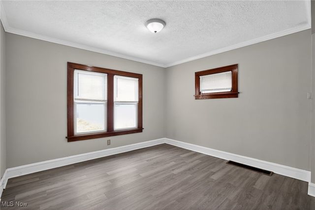 4108 W 48th Street, Cleveland, OH 44144