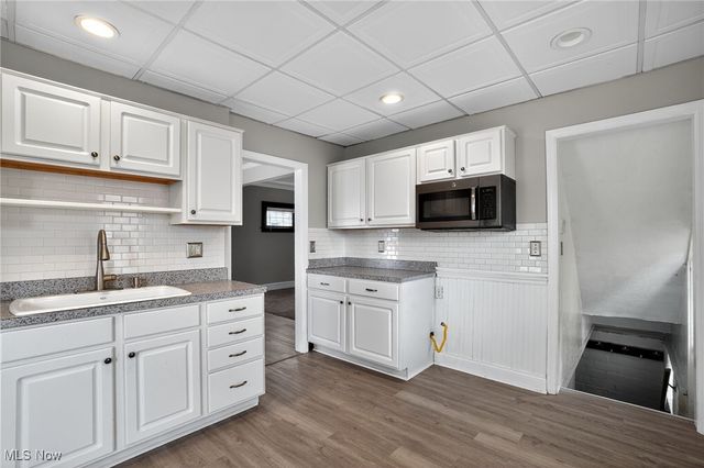 4108 W 48th Street, Cleveland, OH 44144